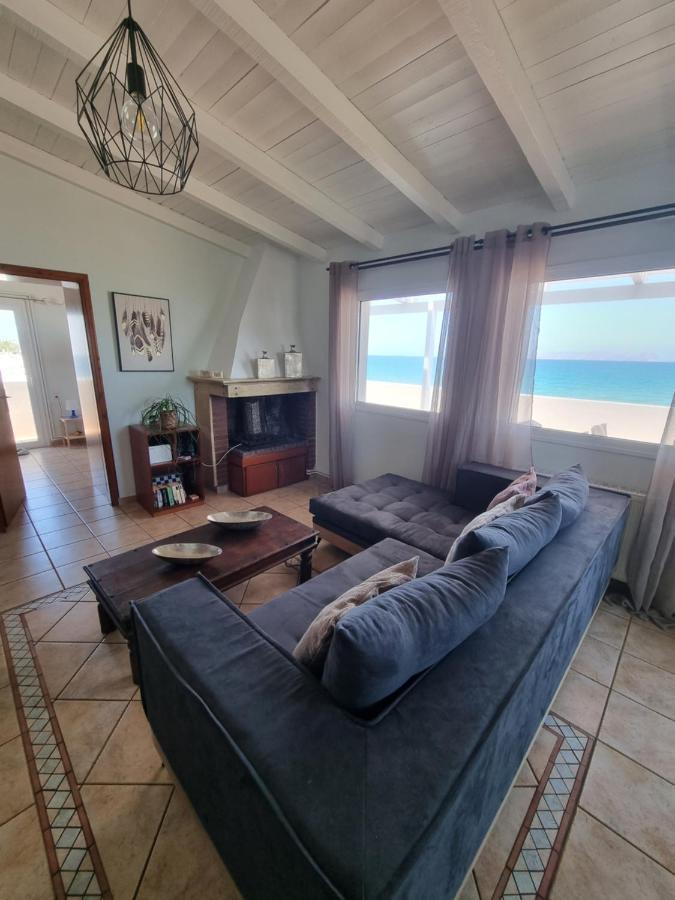Astra Sea View Apartment, Sea Front * Kokkini Hani