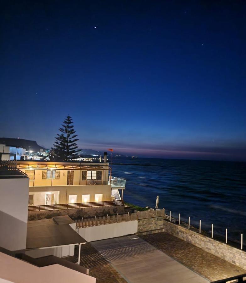 Astra Sea View Apartment, Sea Front *